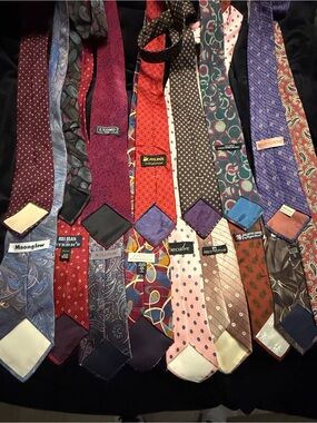 15 Assorted Men's Silk Ties - Multi Brands and Designers, Bulk sale!!!